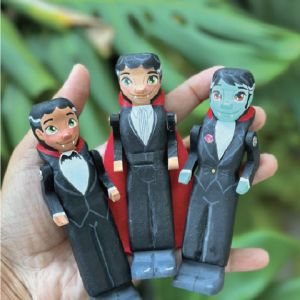 Vampire with Movable Arms